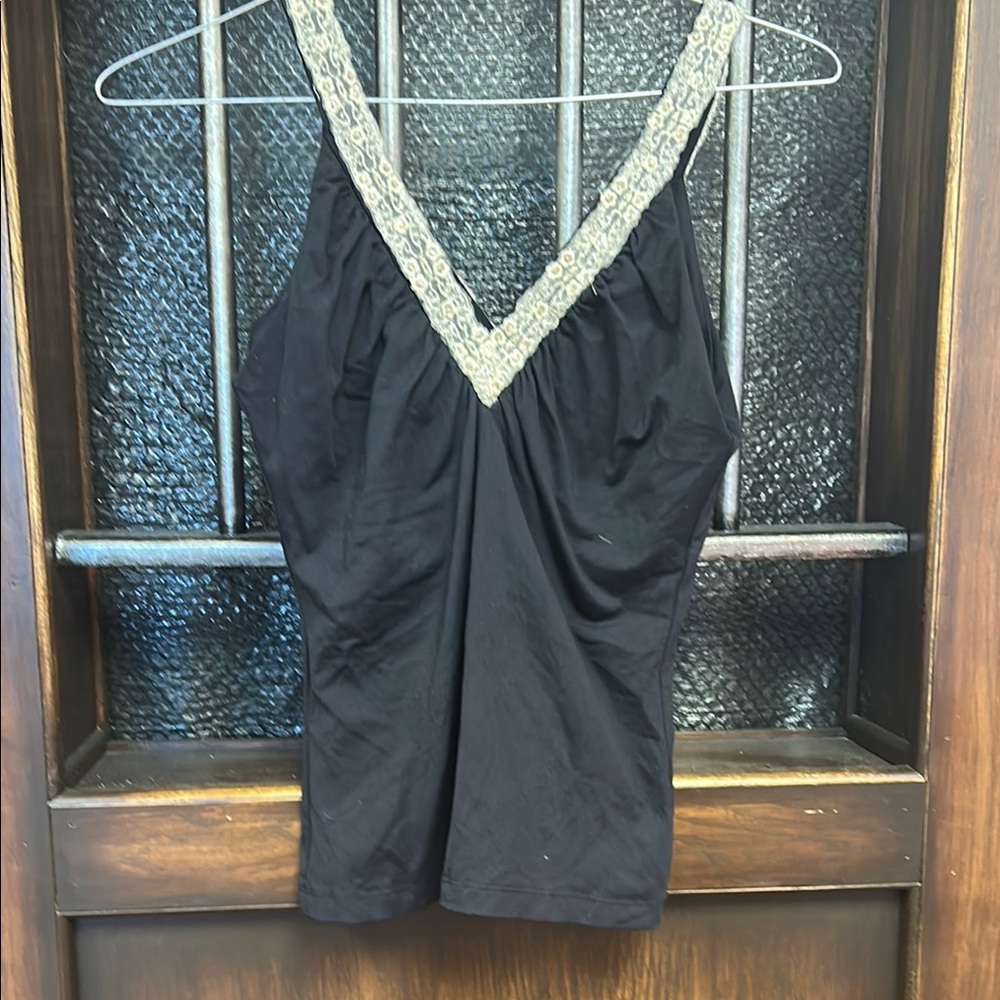 Black Lace-Trim V-Neck Camisole Tank Top